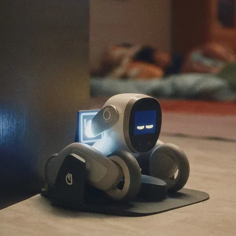 Loona Intelligent Interactive Family Robot With Face & Voice Recognition